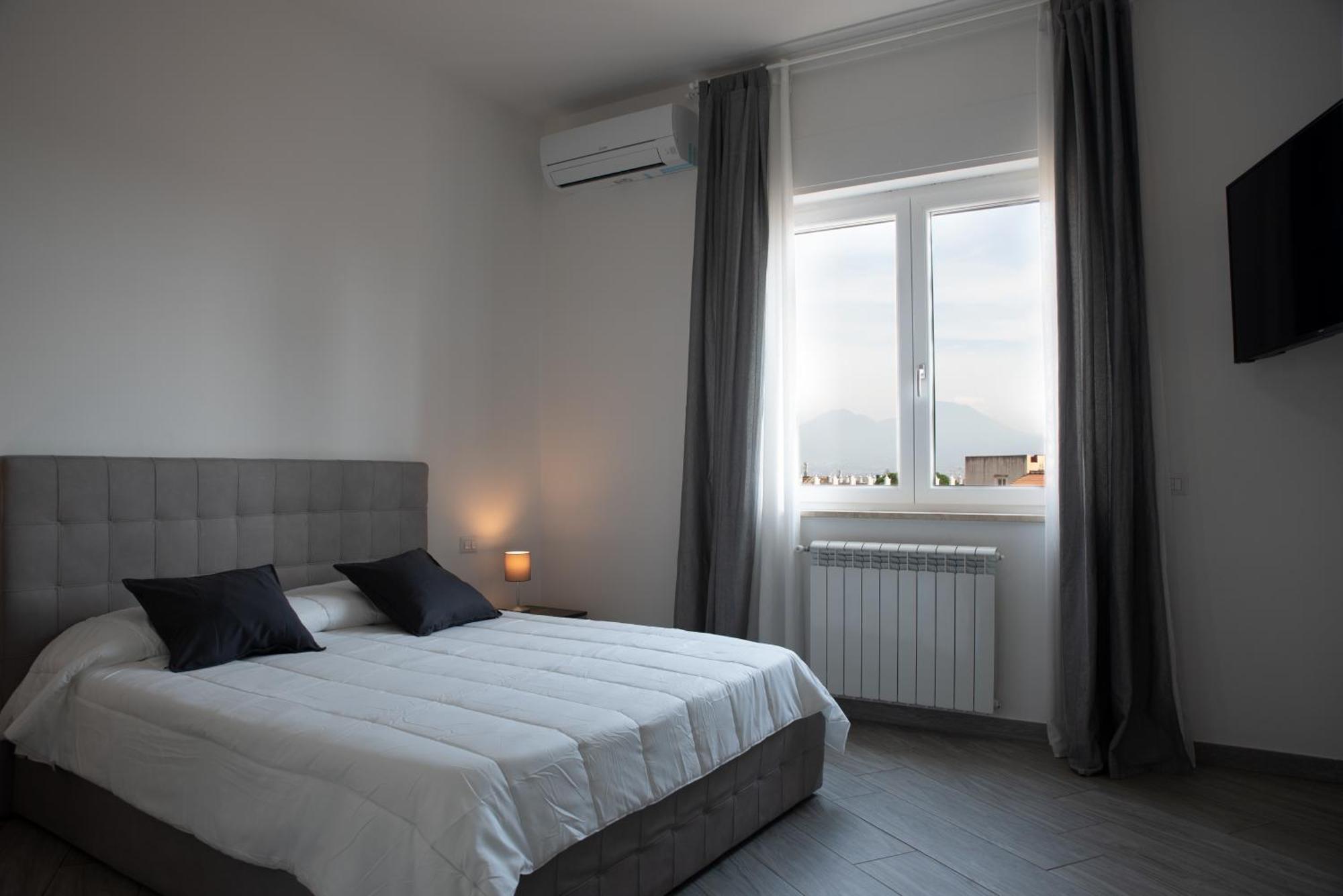 نابولي B&B Monteleone ,12 المظهر الخارجي الصورة