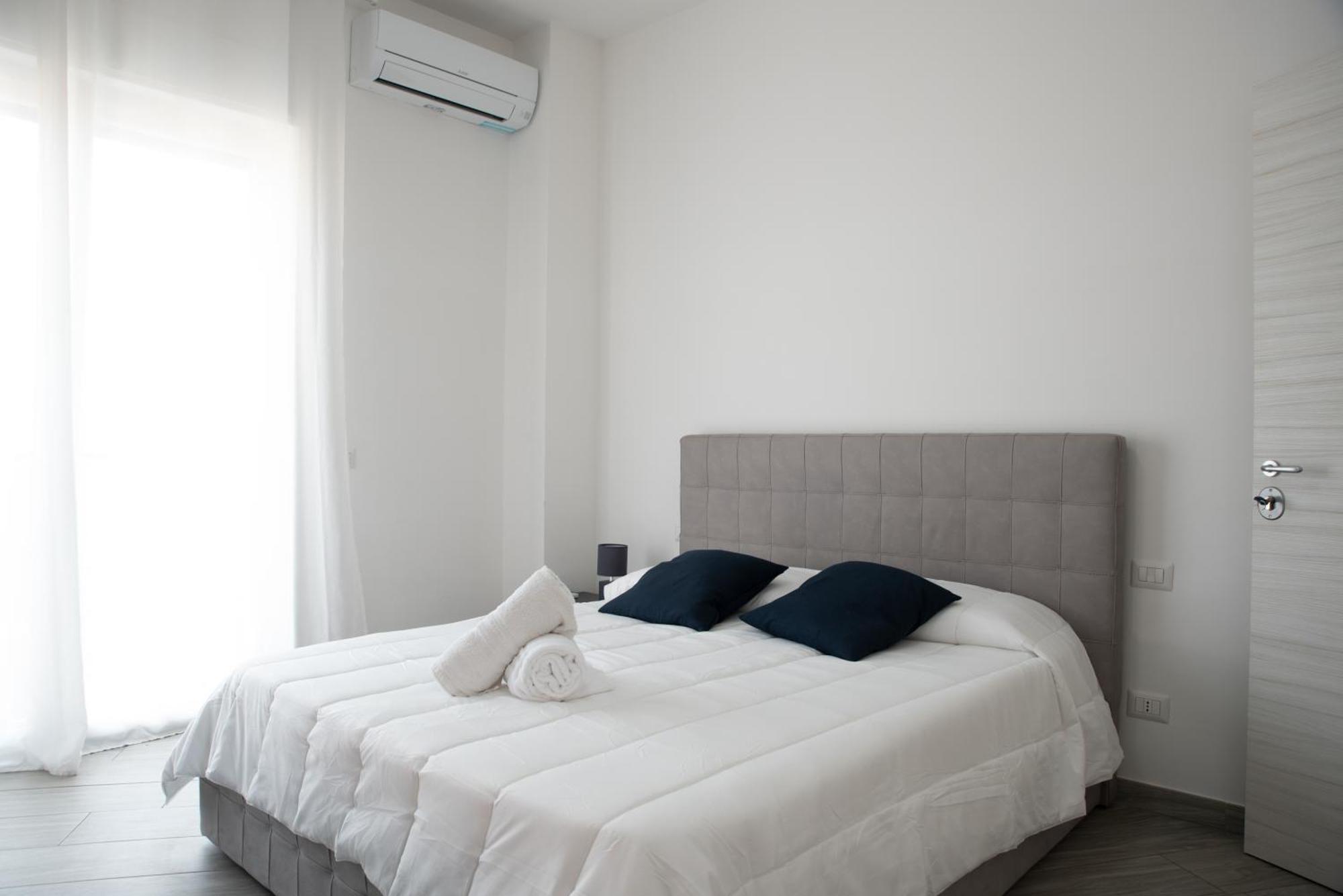 نابولي B&B Monteleone ,12 المظهر الخارجي الصورة